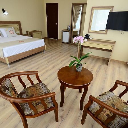 Hotel 725 B Μπατούμι Εξωτερικό φωτογραφία
